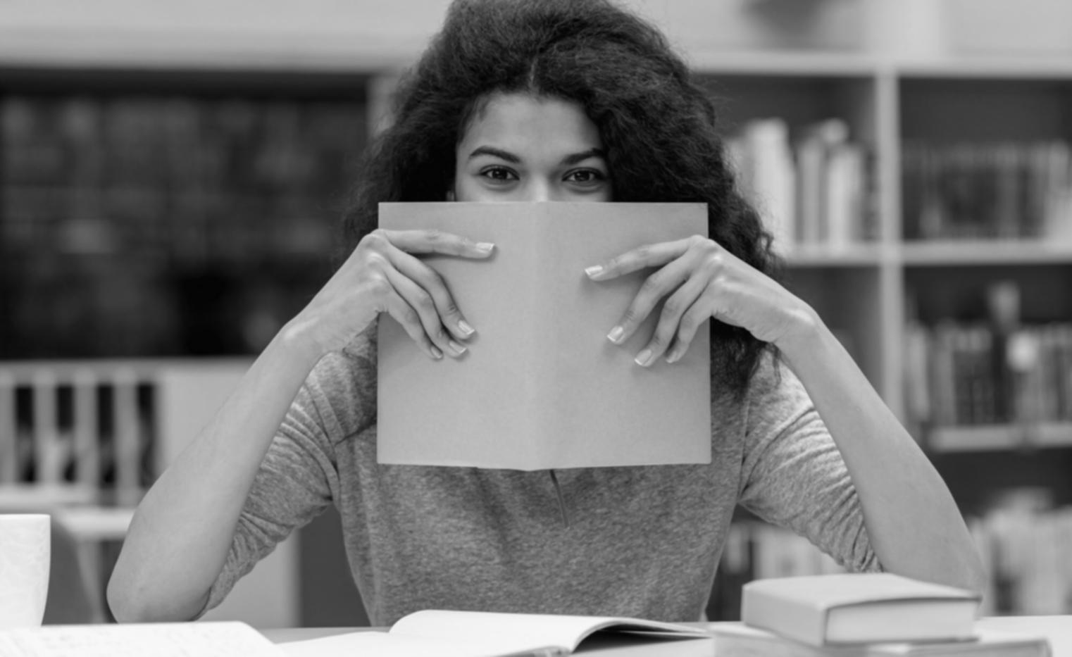 Analyse de documents financiers lors d'un atelier pratique